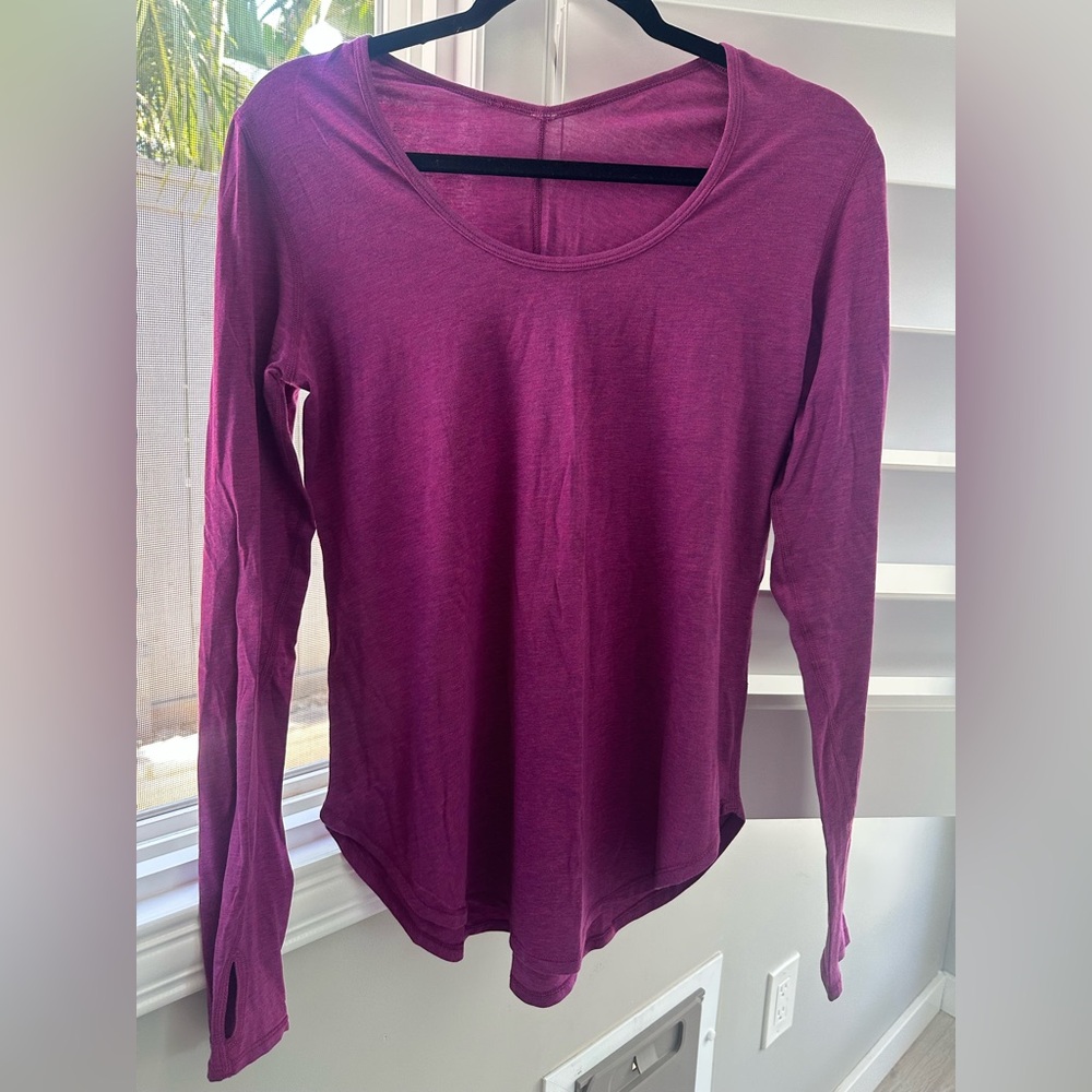 Lululemon Athletica Purple Fitted Long Sleeve Tee
